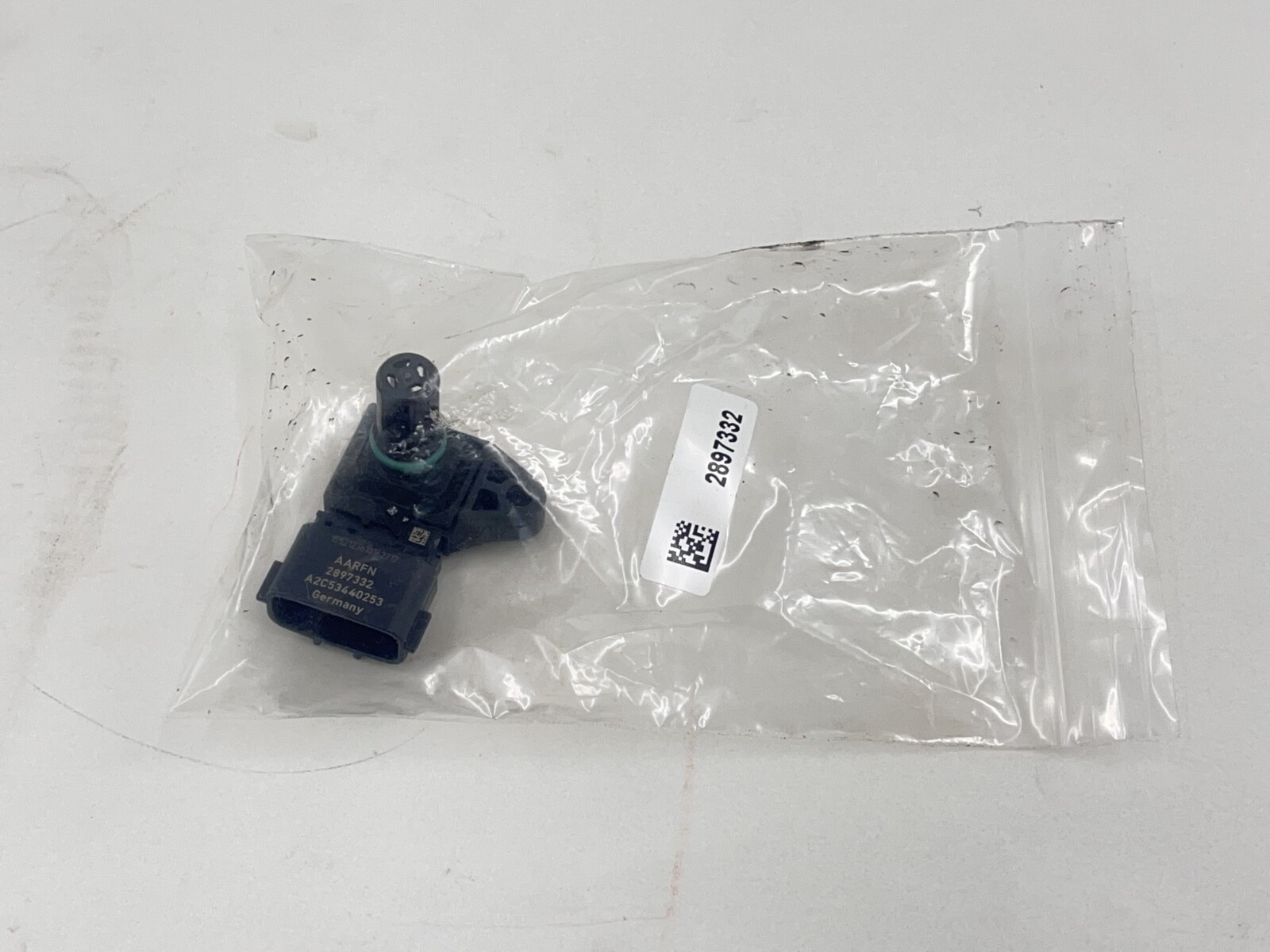 thumbnail image 2 of Cummins 2897332 Intake Air Temperature Sensor – 6.7L Ram Diesel 2500–5500 (2007.5–2023) Direct Replacement 2 of 5