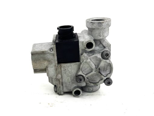 Bendix Z013356R ABS Brake Valve - Image 7