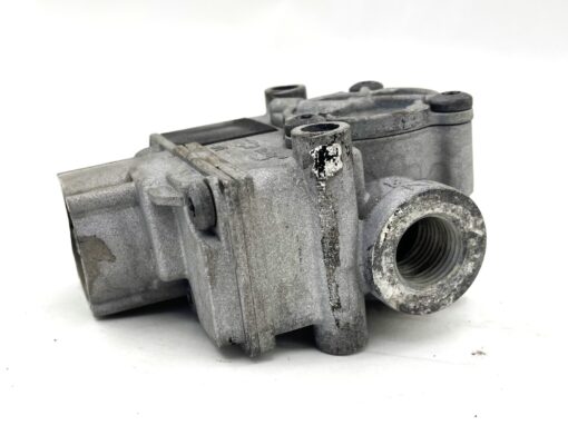 Bendix Z013356R ABS Brake Valve - Image 2