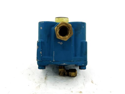 Bendix T-294304-8 Air Brake Check Valve - Image 8