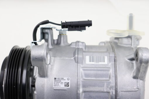 Genuine GM Air Conditioning Compressor 84179243 - Image 7