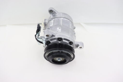 Genuine GM Air Conditioning Compressor 84179243 - Image 5