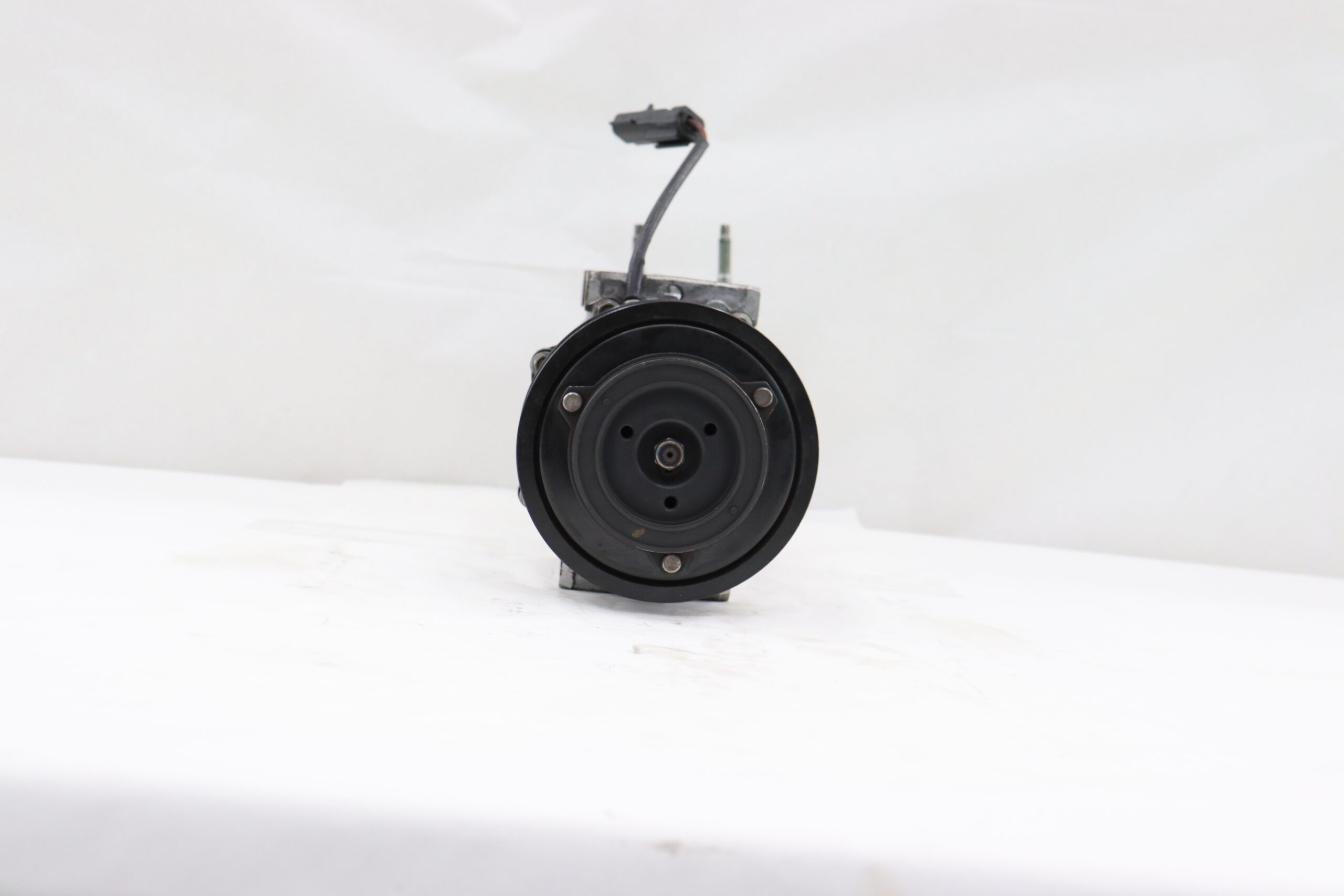 Navistar Air Compressor 4147688C2 - Image 6