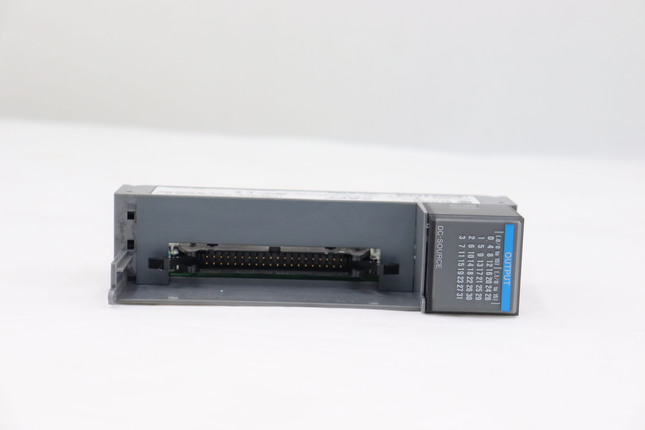 Allen Bradley Output Module 459020-0411 - Image 7
