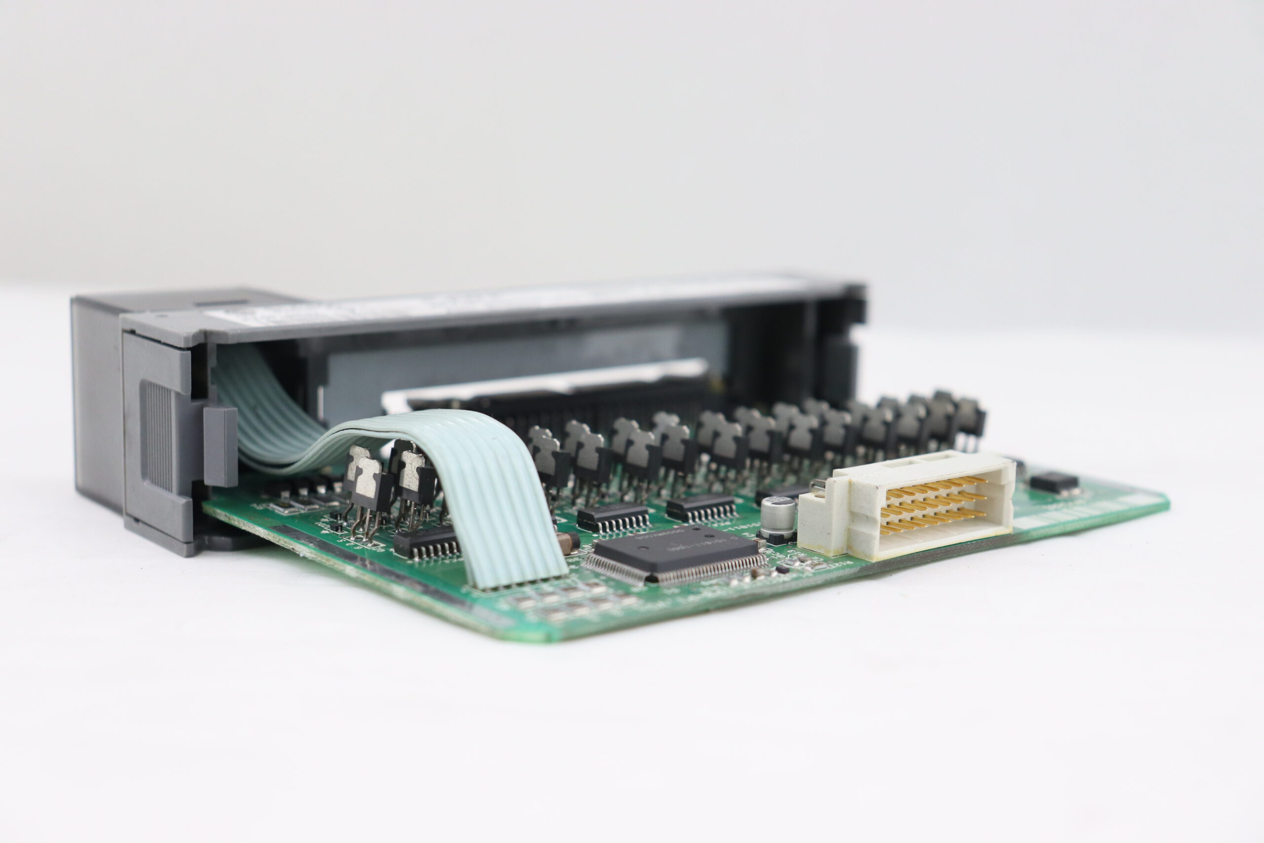 Allen Bradley Output Module 459020-0411 - Image 3