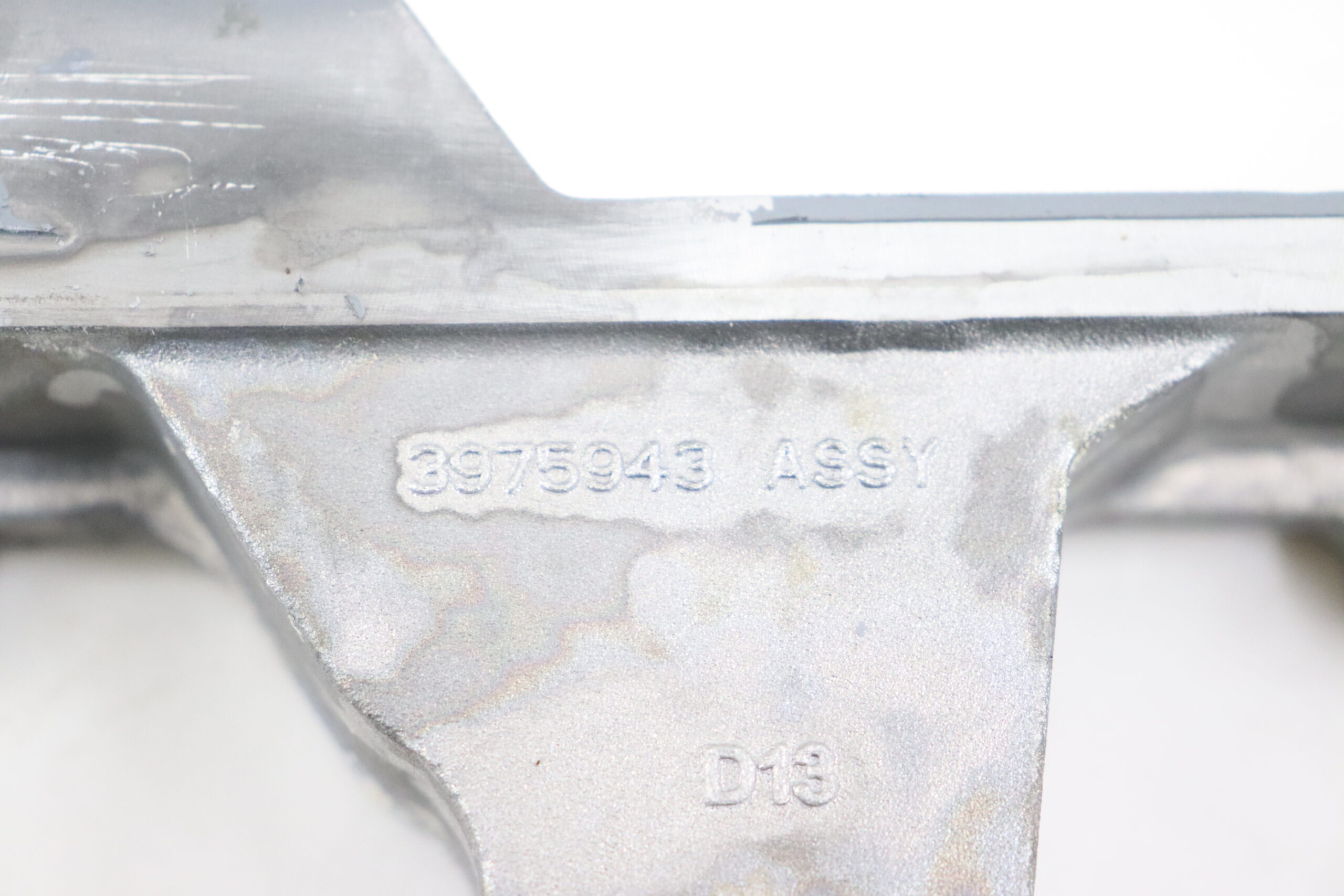 3975949 Cummins Rocker Housing 3975944 | EKG DIESEL