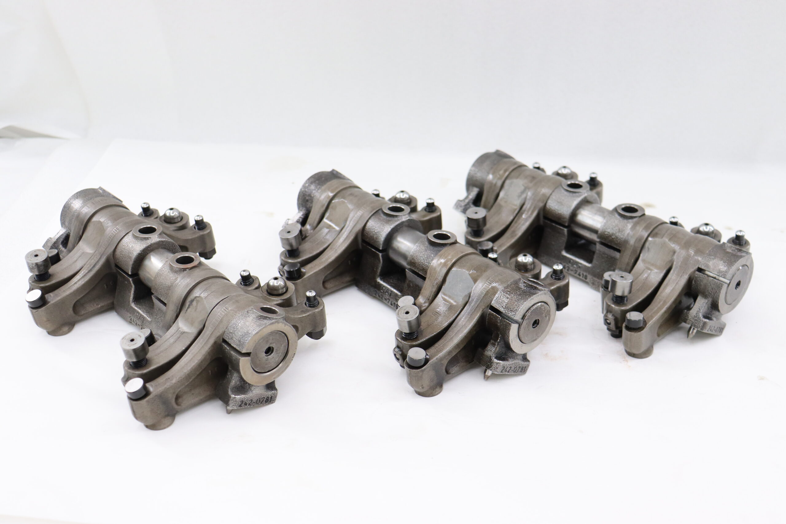 Caterpillar C13 Rocker Arms 242-7418 set of 3 - Image 10