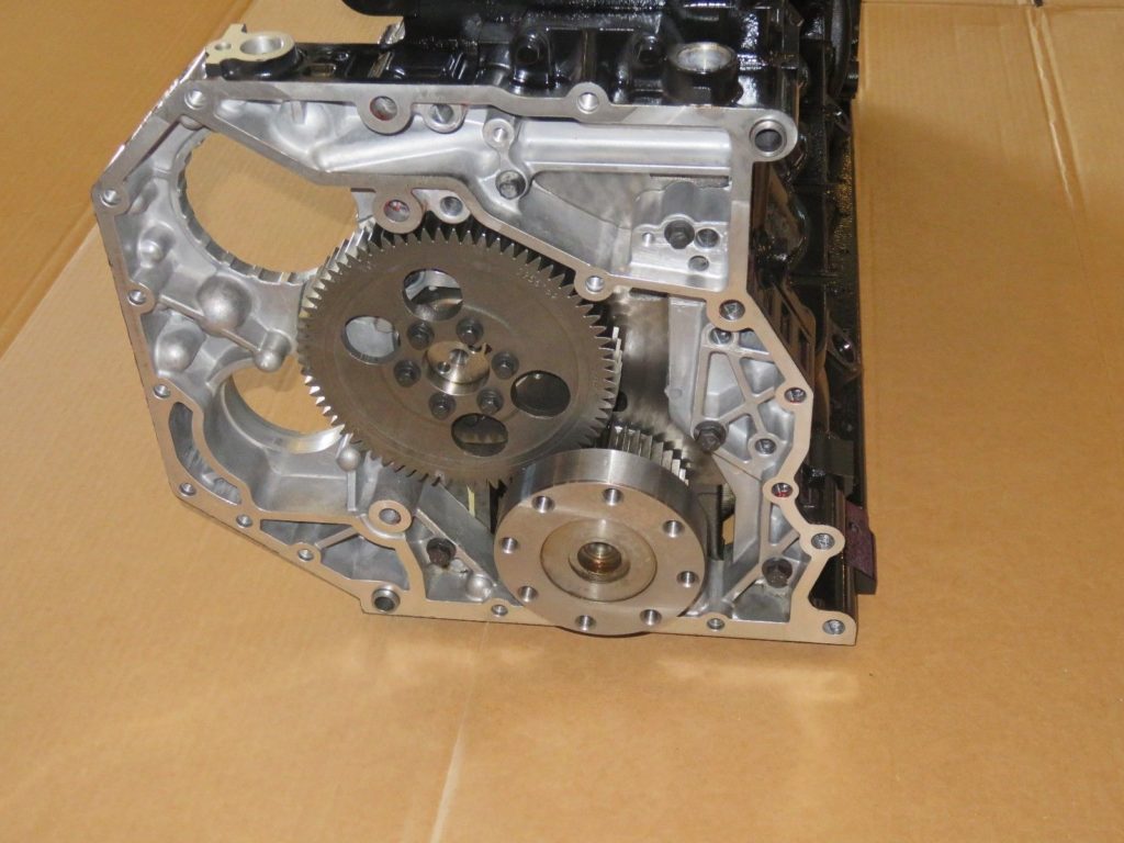 Cummins NEW ISB/QSB 6.7 Long Block new genuine cummins fits m2 106